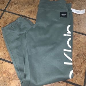 Calvin Klein Women’s Mint Sweatpants X-Large NWT